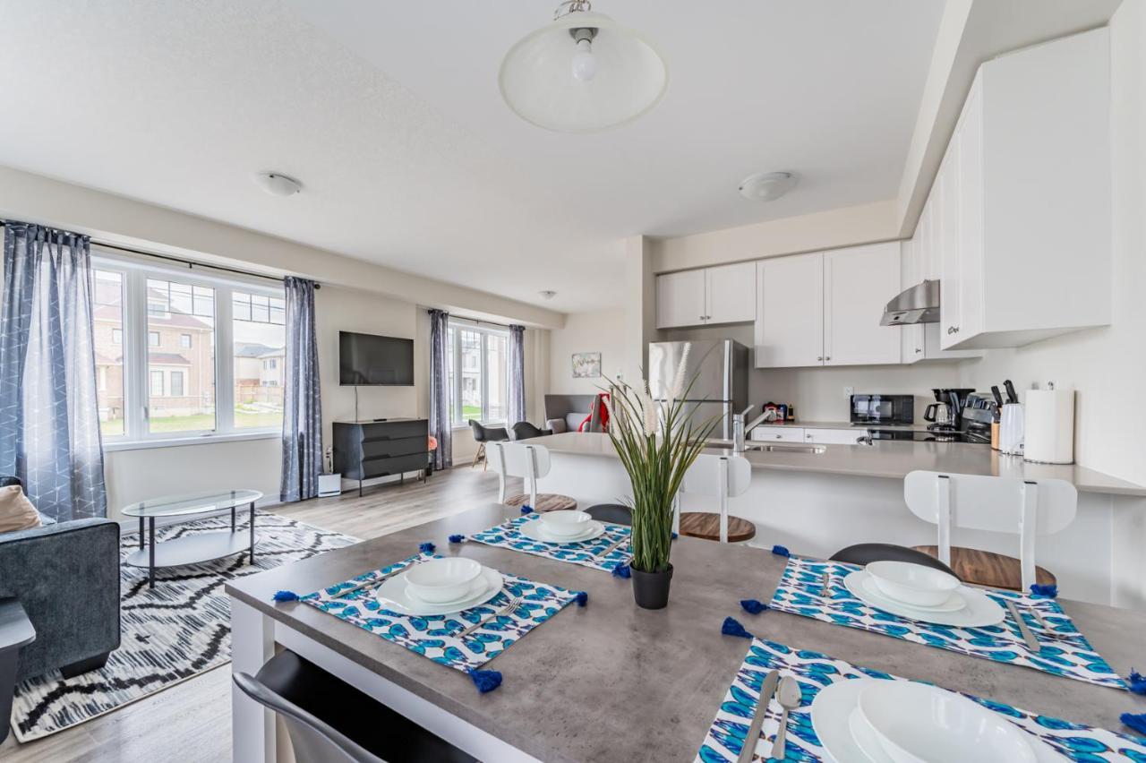 Luxury Townhouse Close To Fairview Casino In Niagara Falls Villa Exterior photo